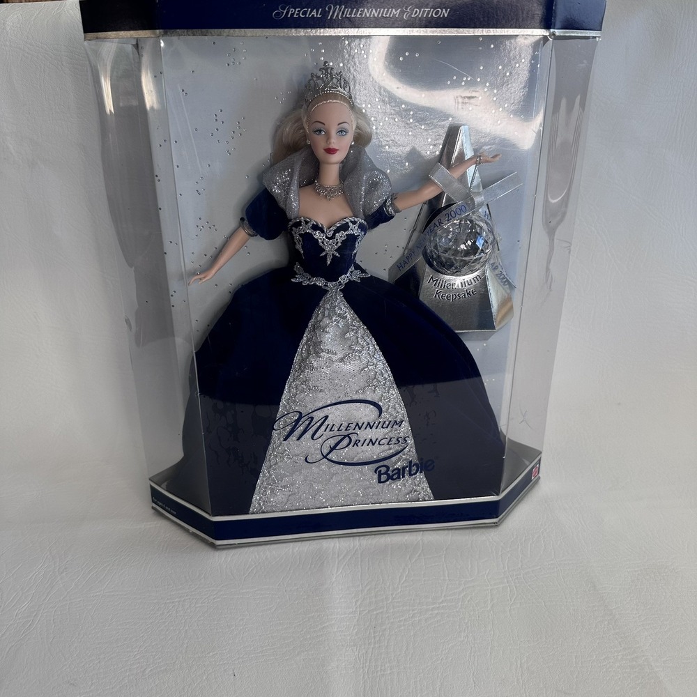 2000 Mattel Barbie Millennium Princess Fashion Doll 24154 Special Edition
